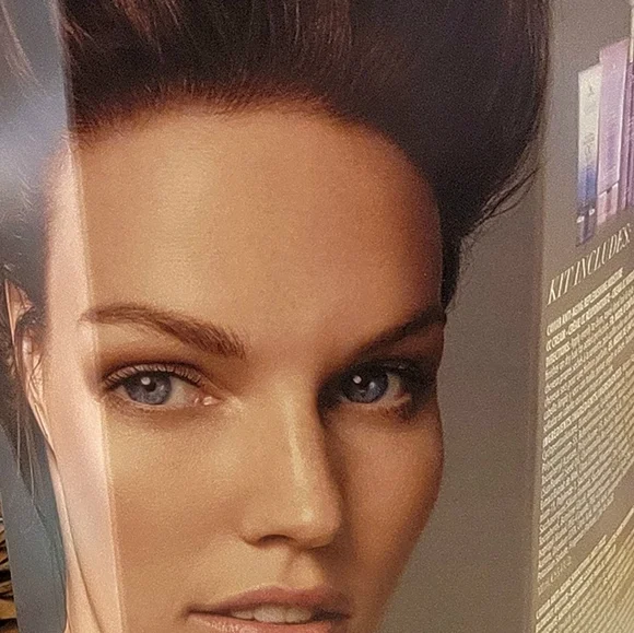 Alterna CAVIAR anti aging hair styling in a box